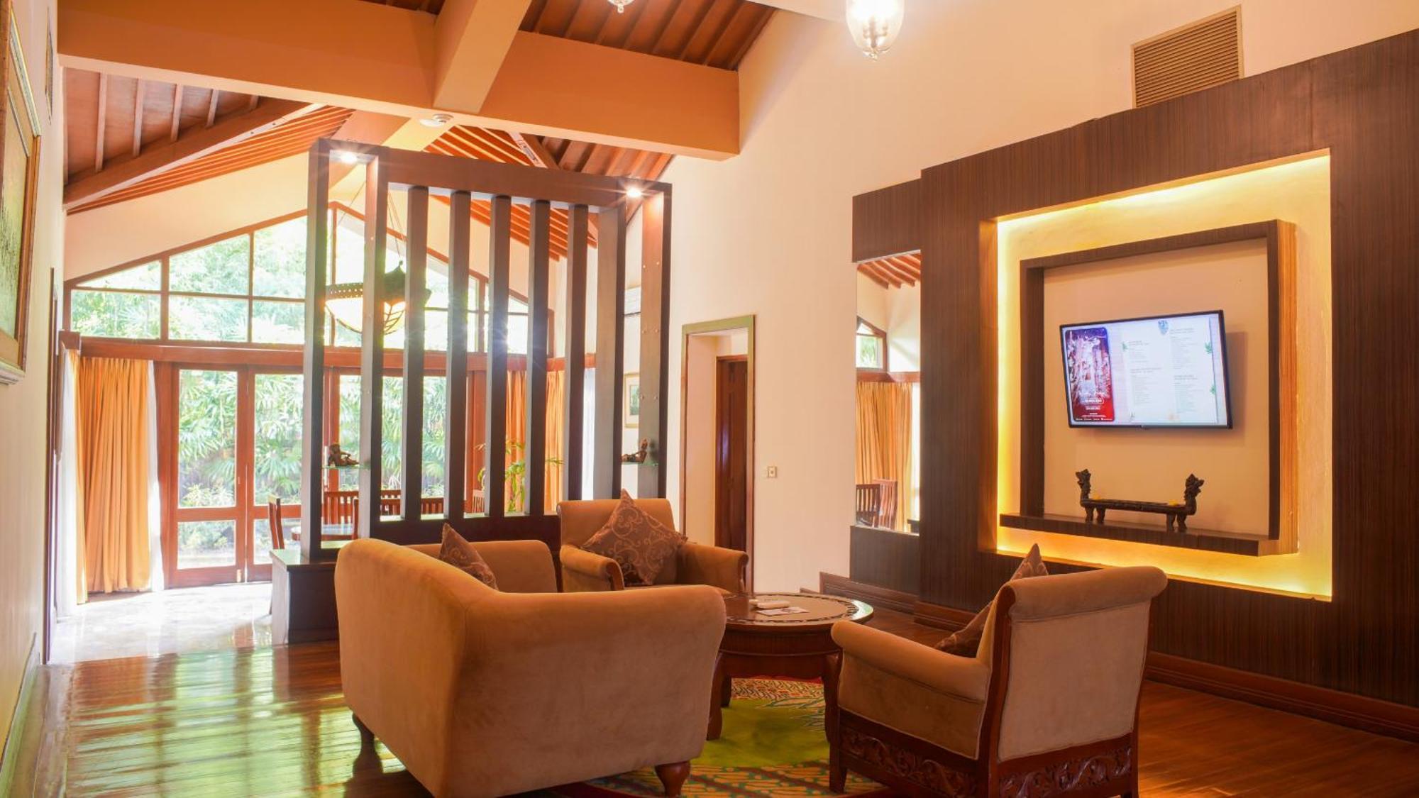 Lorin Solo Hotel Exterior foto